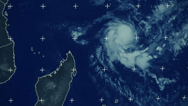 La tempête tropicale ALCIDE est née et se dirige droit vers Agalega