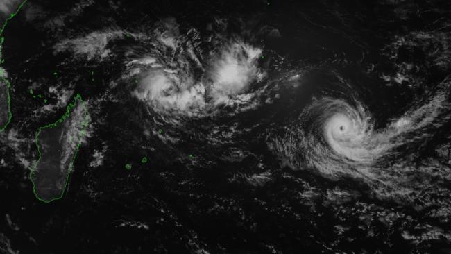 La tempête CILIDA baptisée alors que KENANGA devient cyclone intense