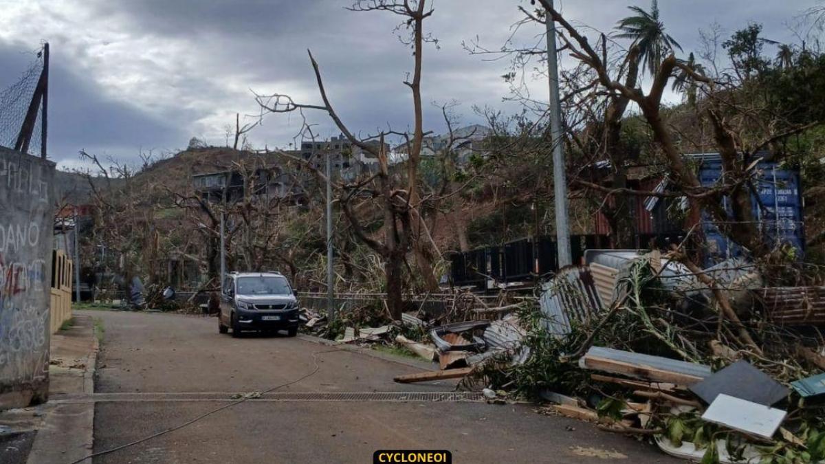 Cyclone Chido : “Ils ne se sont pas mis à l’abri par peur du gendarme”