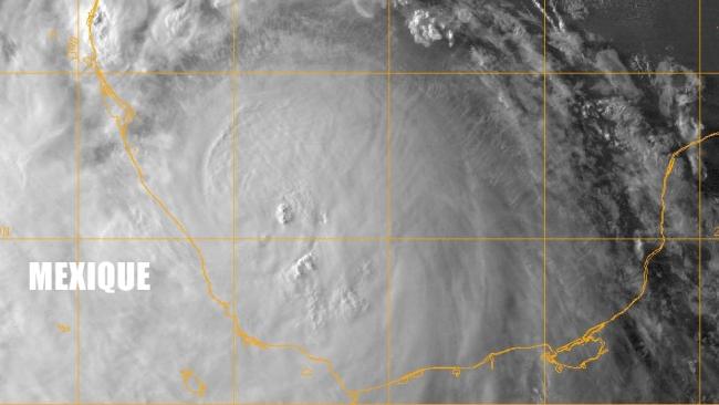 FRANKLIN premier ouragan de la saison frappe le Mexique