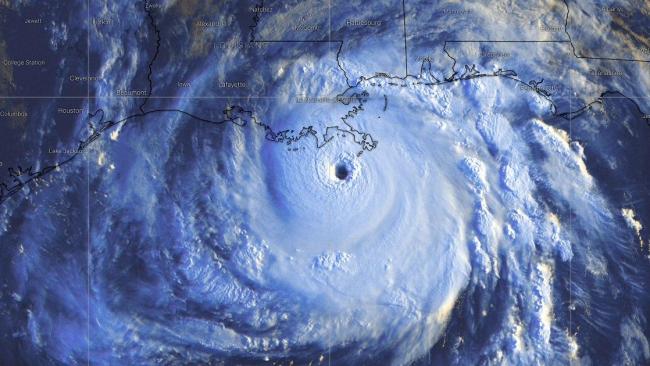 Le violent et extrêmement dangereux ouragan majeur Ida vers la Louisiane