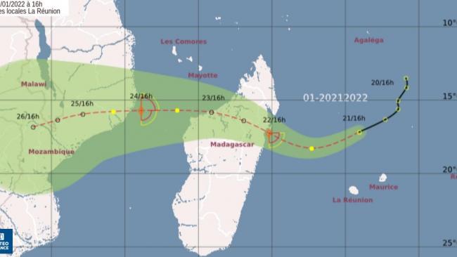 Premier bulletin du CMRS de la Réunion de la saison cyclonique 2021/2022